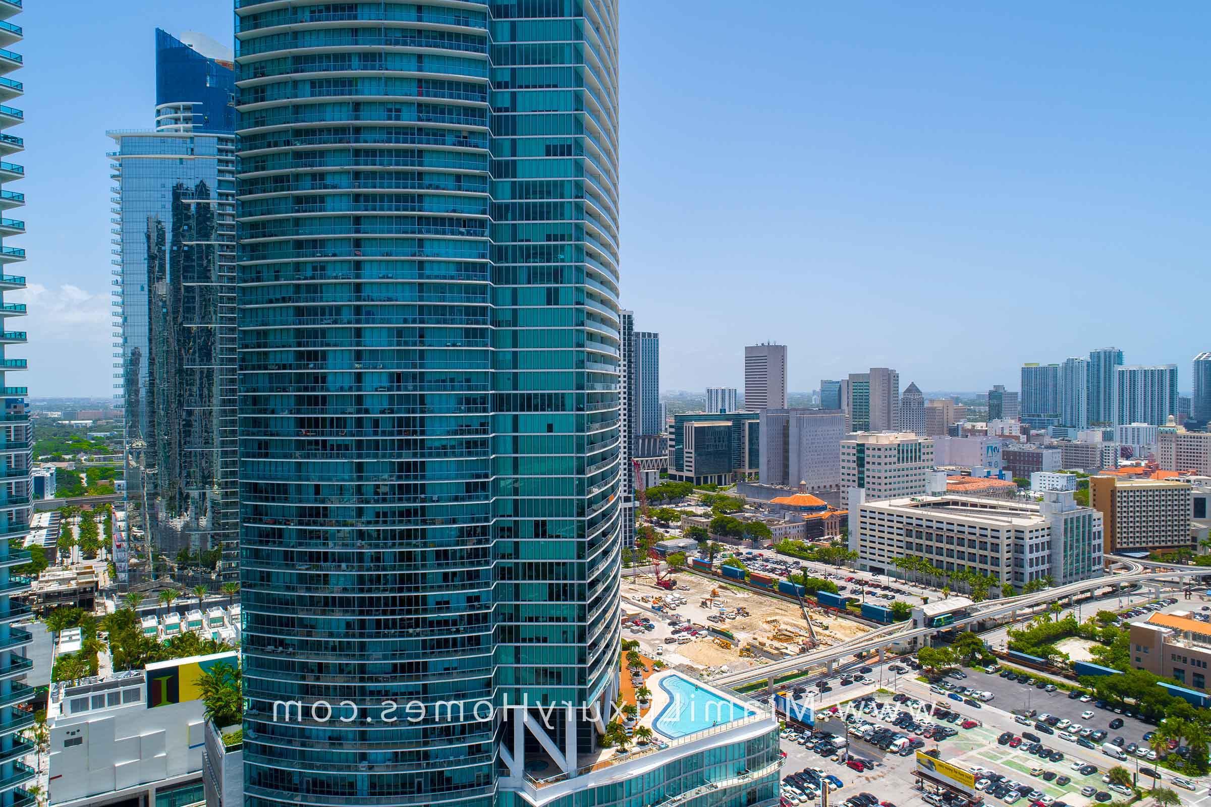 Marina Blue Condos in Downtown Miami